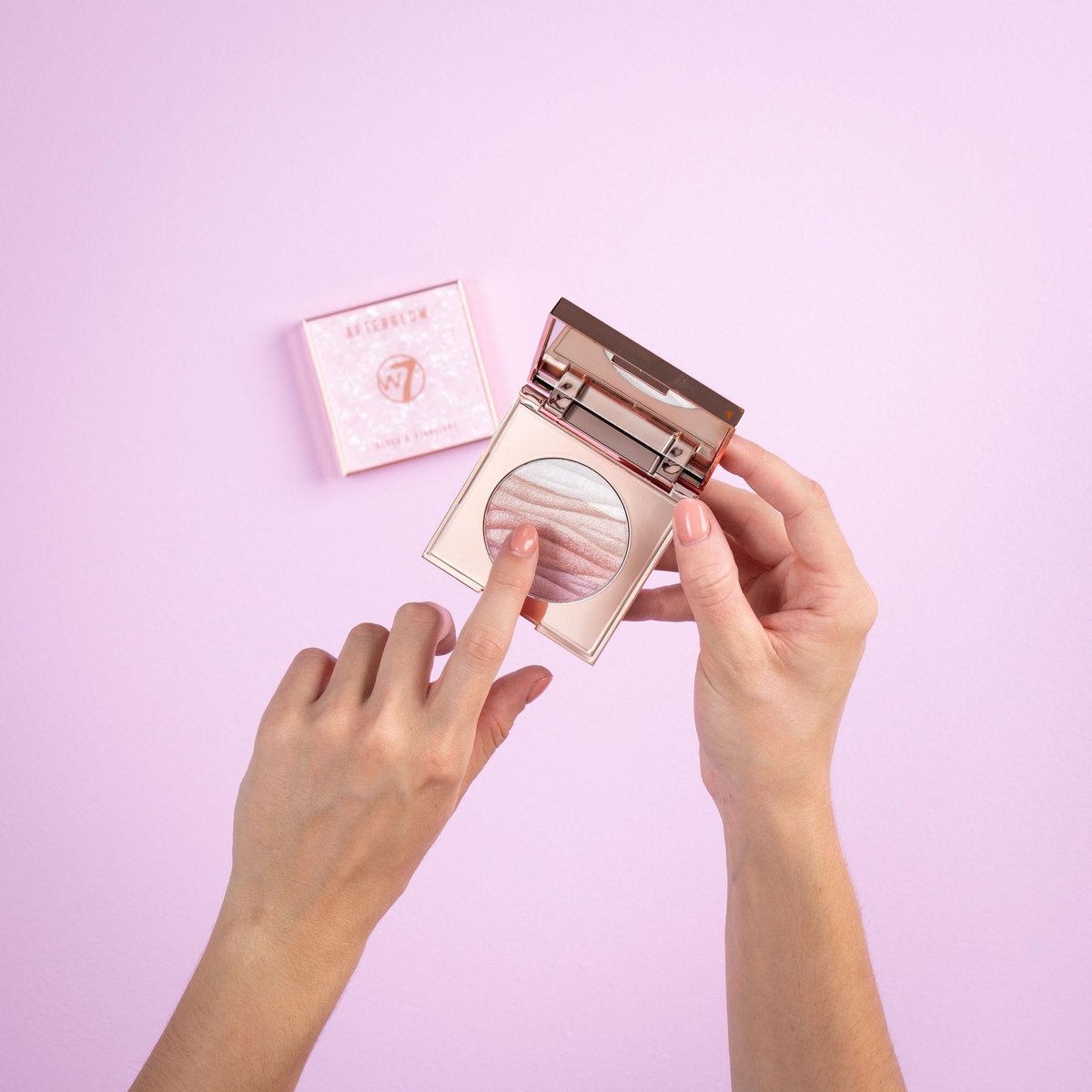 W7 Afterglow Blusher & Highlight Compact - Pink & Gold Glowing Pressed Powder Blush and Highlighter Duo - görsel 12