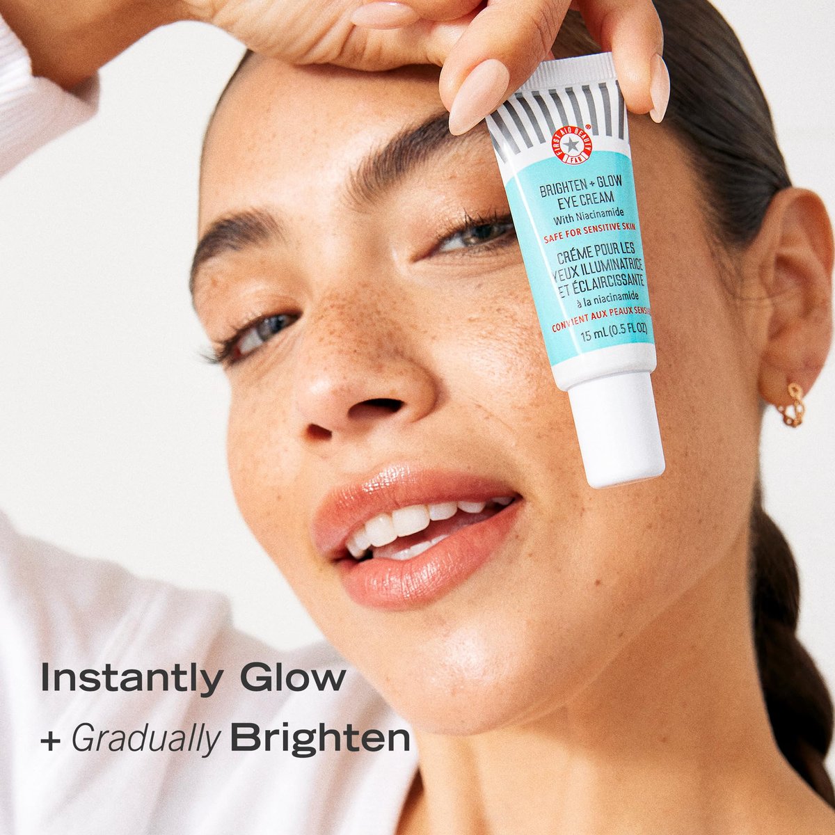 First Aid Beauty Brighten + Glow Eye Cream with Niacinamide – Hydrating Eye Cream for Dark Circles & Instant Glow, Safe for Sensitive Skin, 0.5 oz Avelisse