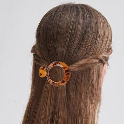 4 PCS Small Flat Hair Clips for Thin Hair - Non-Slip Resin Jaw Clamps, Everyday Hair Accessories for Women & Girls