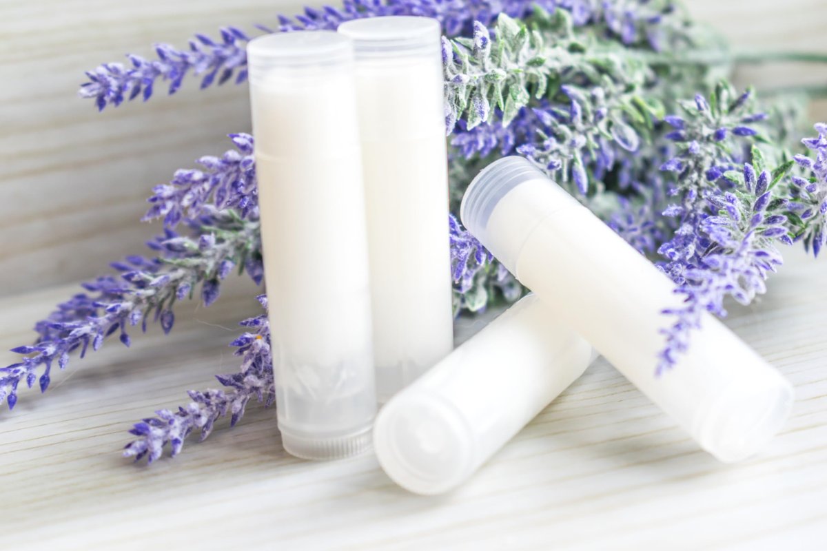 Beesworks Lip Balm Containers, Round Tubes | Pack of 40 | Clear, 0.15oz Containers with Caps, Made in USA | For DIY Lip Stick, Homemade Lip Balms Avelisse