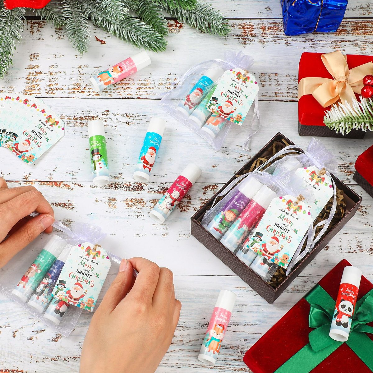 Siifert 100 Pack Christmas Lip Balm Bulk Party Favors, Holiday Stocking Stuffers for Women Men, Small Employee Appreciation Gifts, Winter Moisturizing Lip Care Set for Coworkers Staff Thank You Gifts - görsel 13