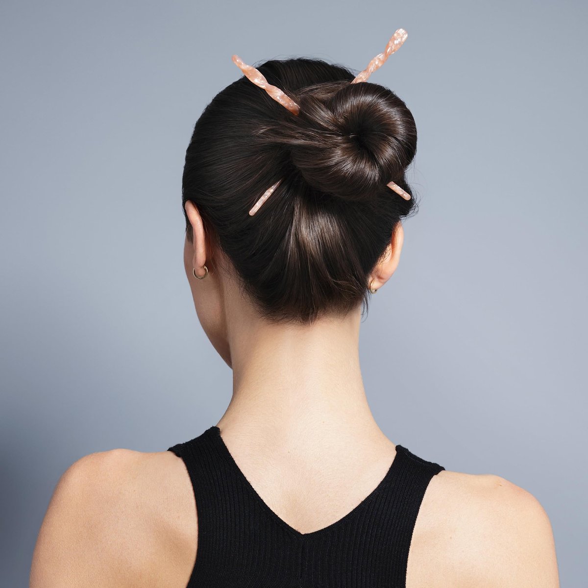 The Hair Edit Marble Pin Up Twists - Slim Hair Pin Sticks with Blush Marble Finish (2 Count) - görsel 3