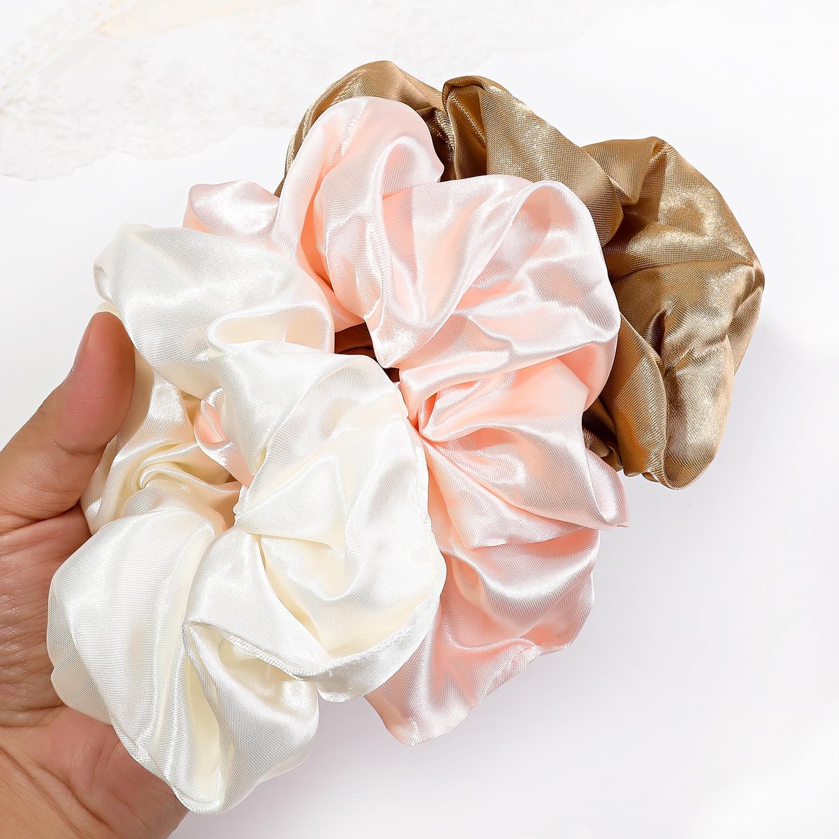 16 Satin Scrunchies for Women – Gentle Hair Ties, No-Crease Ponytail Holders for Thick & Curly Hair, Multicolor Set - görsel 5