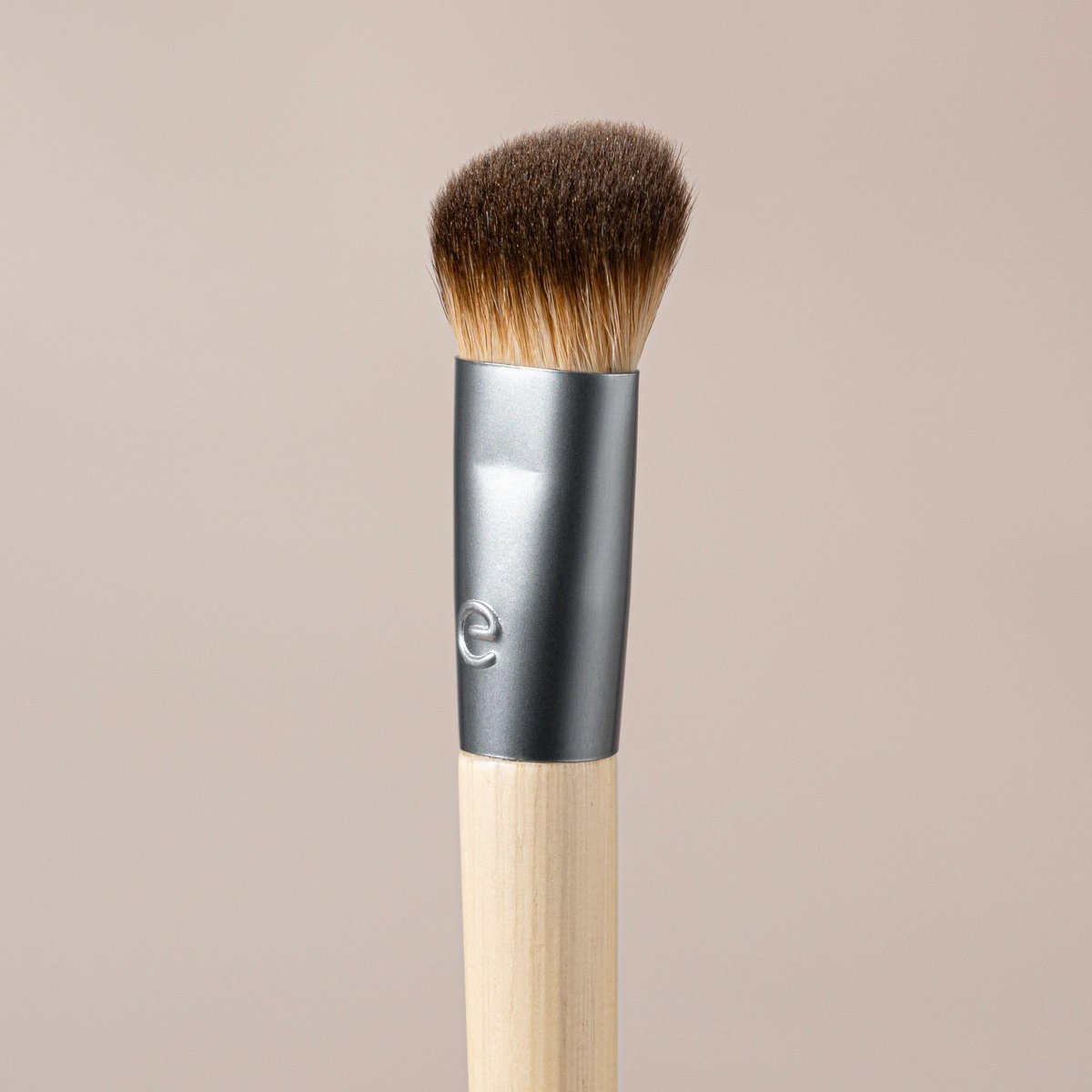 EcoTools Precision Concealer Brush - Vegan & Cruelty-Free Makeup Brush for Under Eyes & Imperfections - görsel 17