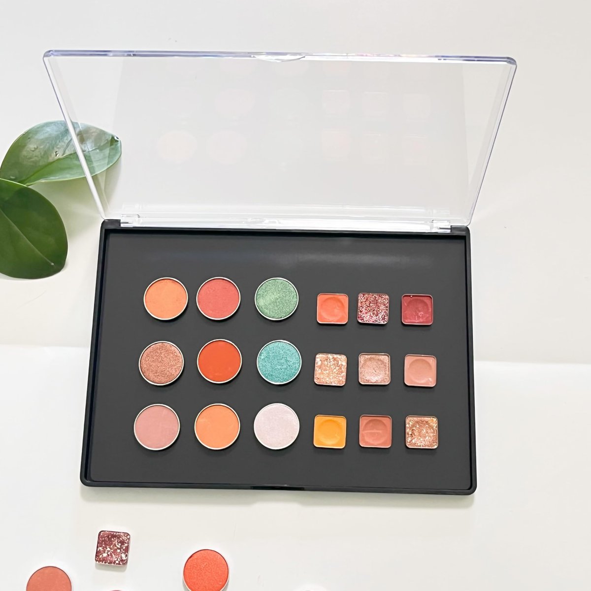 UDTIP 2 Pack XL Large Magnetic Makeup Palette with Clear Top - Empty Cosmetics Storage Box with 40pcs Metal Stickers for DIY Eyeshadow, Lipstick, Blush Powder (9.25" x 6.57") Avelisse