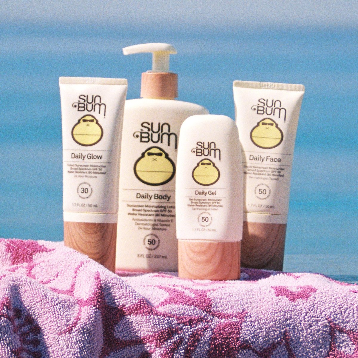 Sun Bum Daily SPF 50 Face Sunscreen Lotion - Broad Spectrum Moisturizing Facial Sunscreen with Vitamin E - Vegan and Hawaii 104 Act Compliant (Without Octinoxate & Oxybenzone) - Travel Size 1.7 oz - görsel 10