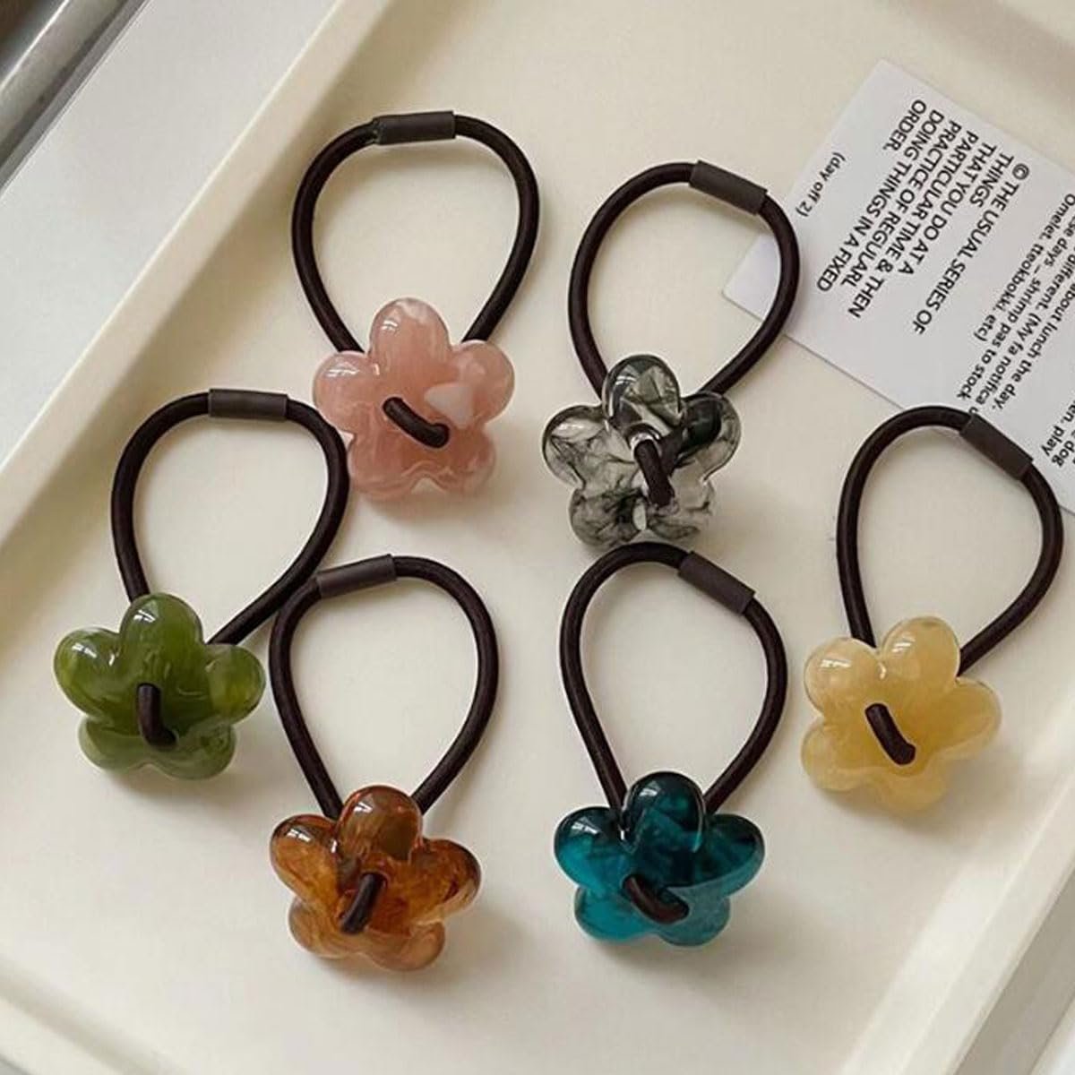 Likeggoad Hair Ties Pack: Elastic Ponytail Holders with Resin Flower Bracelets for Women and Girls (6 Pairs, Random Colors) - görsel 3