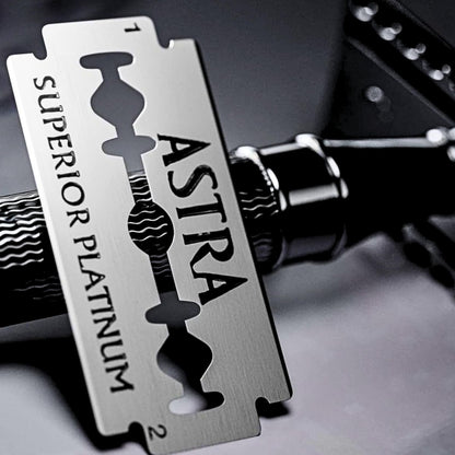 The Shave Factory Premium Shaving Set - Astra Platinum Double Edge Safety Razor Blades (300 Count) Avelisse