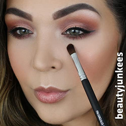 Beauty Junkees Flat Concealer Brush Under Eye - Small Concealer Brush for Foundation, Eyebrows, Nose Contour, Color Corrector, Cream & Powder Cosmetics - Synthetic Bristles