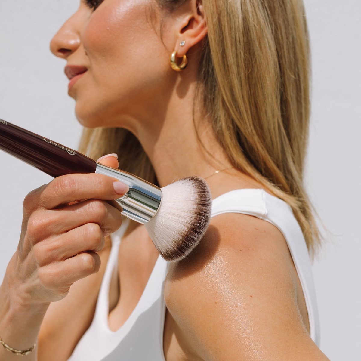 BK BEAUTY Large Buffer & Round Foundation Brush Set (2-Piece) - Professional Makeup Brushes for Liquid Foundation, Cream, Powder & Blush | Premium Synthetic Fiber Face Brushes for Flawless Application Avelisse