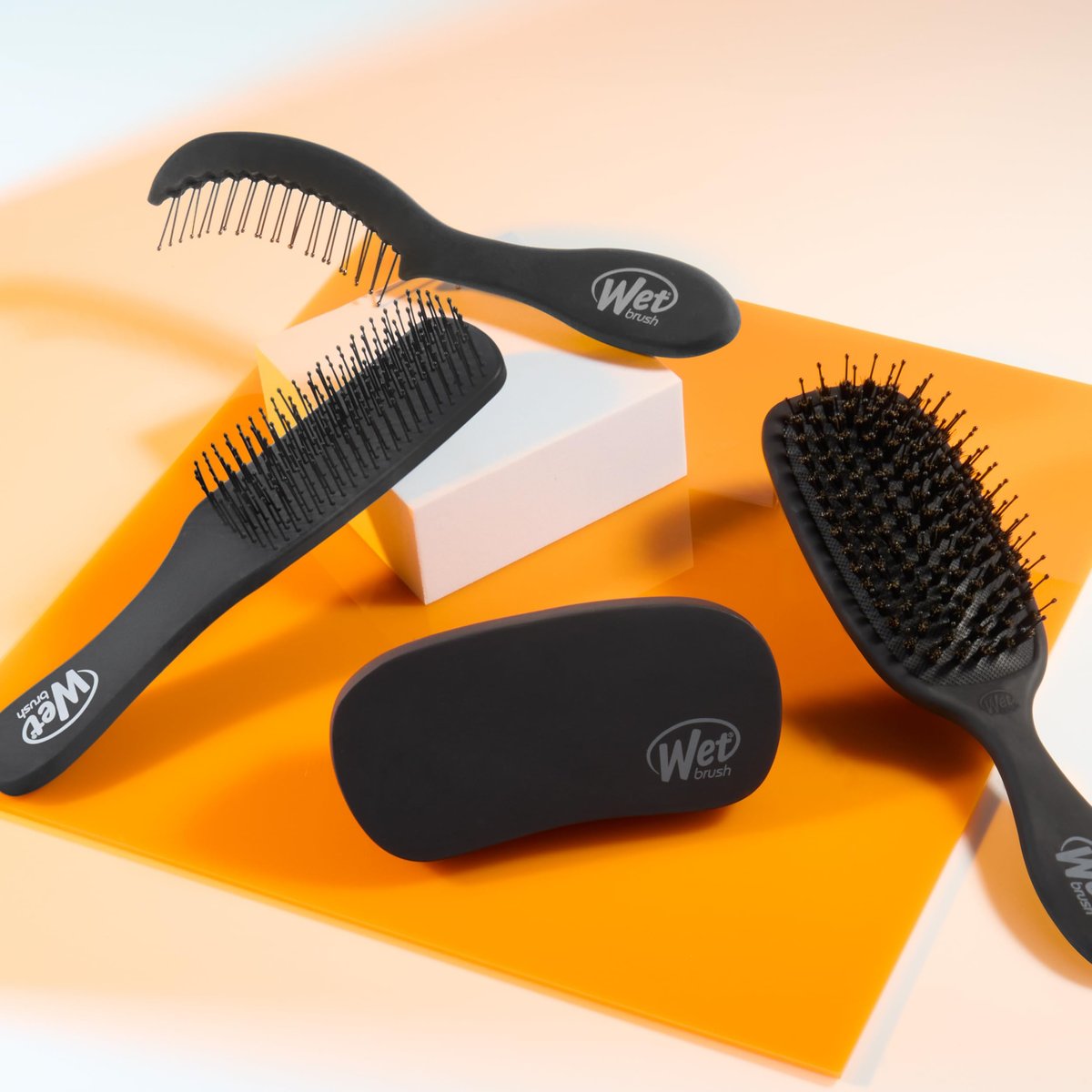 Wet Brush Shine Enhancer Hair Brush with IntelliFlex Bristles - Detangling Boar Bristle Brush for Men, Short Hair & Beard - Soft, Shiny Strands & Easy Styling - Black - görsel 10
