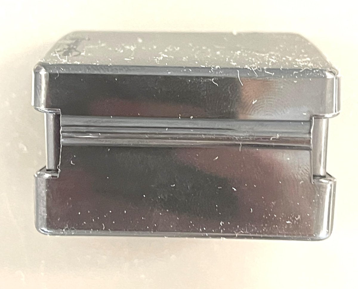 LAURA GELLER NEW YORK Eye + Lip Cosmetic Pencil Sharpener – Easy to Clean, Dual-Sided Sharpener for Eyeliner, Lip Liner, and Eyebrow Pencils Avelisse