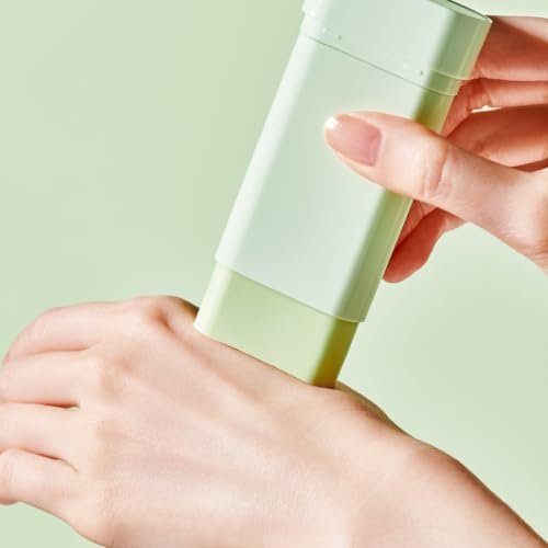 TOCOBO Cica Cooling Sun Stick SPF50+ PA++++ - Fermented Cica Complex, Cooling & Soothing Sunscreen Stick, Lightweight & Moisturizing, 1.69 fl. oz - görsel 11