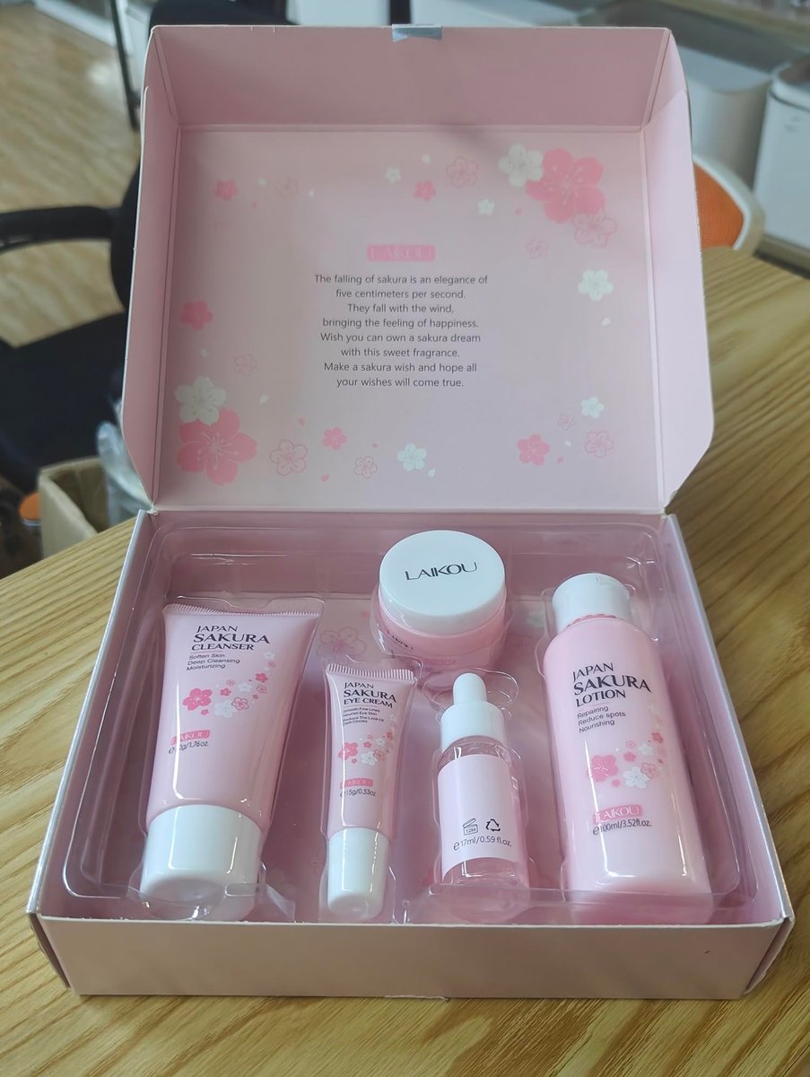 Sakura Skincare Kit for Teenage Girls & Women – 5-Piece Facial Travel Set with Cleanser, Toner, Serum, Eye Cream, Face Cream Avelisse