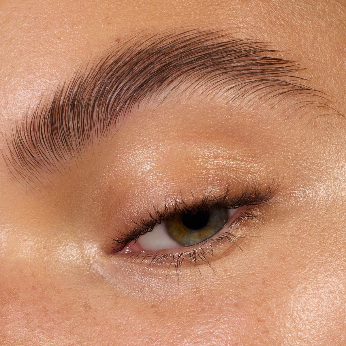 Essence Fix It Like a Pro Brow Fixing Gel – Long Lasting, Fast Drying, Ultra-Strong Hold, Transparent - görsel 7