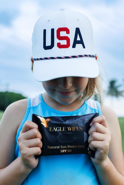 Eagle Wipes SPF 50 Mineral Moisturizer Wipes – Mess-Free Full Body Sun Protection for Golf, Sports & Travel – Water-Resistant, Biodegradable Towelettes (25 Count) Avelisse