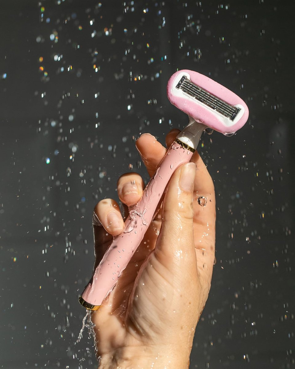 Truly Life Shaver Razor – Best Razor for Sensitive Skin with 5 Blades, Aloe & Shea Butter Infused Gel Bars, Pivoting Head & Flex-Grip Handle for Smooth, Irritation-Free Shave Avelisse