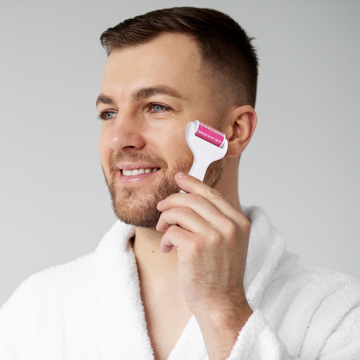 YaFex 6-in-1 Titanium Microneedling Roller Kit - 0.25mm, 0.3mm Replaceable Heads for Face and Body Avelisse