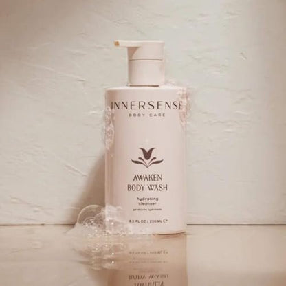 INNERSENSE Organic Beauty Awaken Body Wash – Avocado Oil, Vitamins B5, C & D – Gentle Cleanse, Soften & Soothe Skin – Non-Toxic, Cruelty-Free – 8.5 fl oz Avelisse