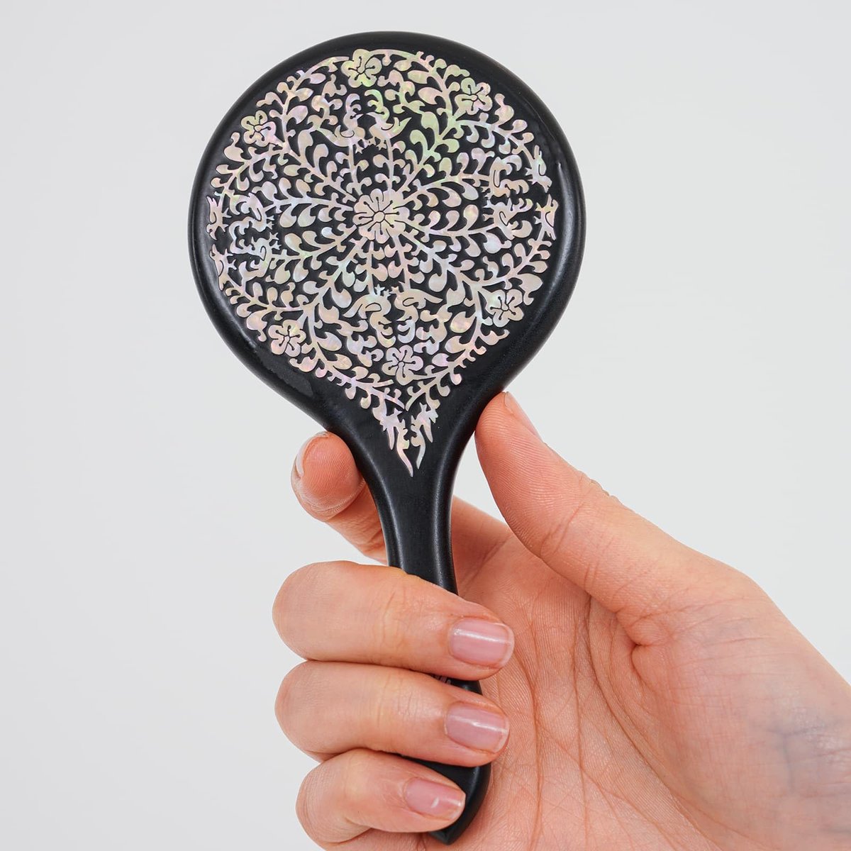 February Mountain Mother-of-Pearl Hand Mirror – Korean Black Lacquer Mirror with Floral Inlay - görsel 9