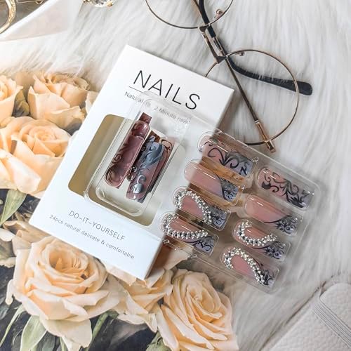 Long Press on Silver Nails with Rhinestones and Heart Designs - False Acrylic Nails for Women - görsel 6
