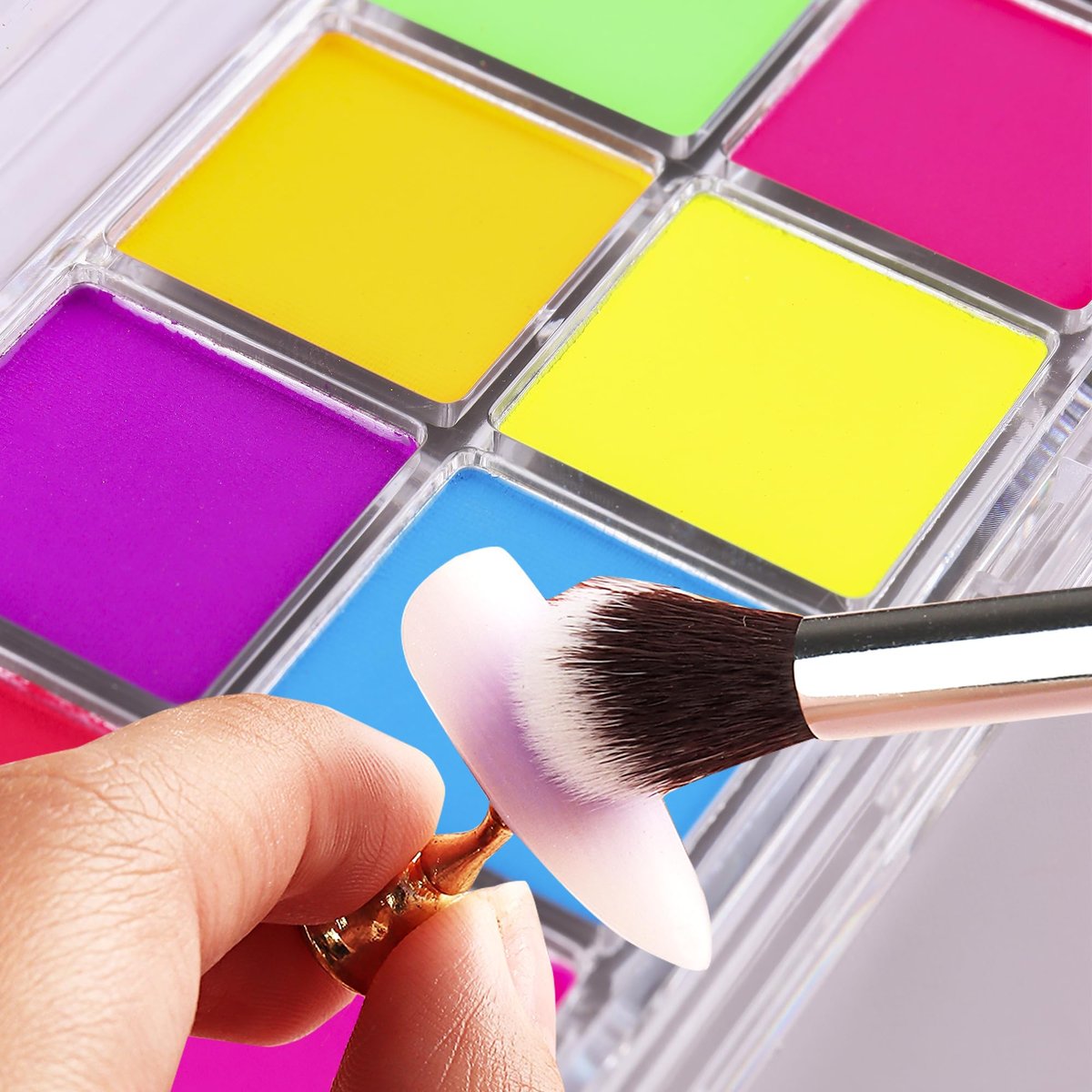 FSpronail Neon Nail Pigment Set 10 Colors - Solid Fluorescent Ombre Powder for Gradient Nail Art, Extra Fine Glitter, Summer Manicure Kit for Beginners with 5 Sponge Sticks & Brush - görsel 5
