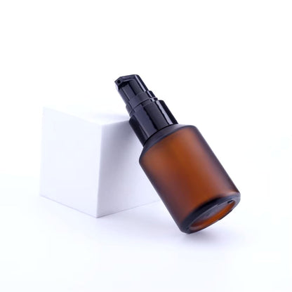 WinldMonmo 15 ML Empty Brown Refillable Glass Lotion Pump Bottle - Cosmetic Sample Container with Black Plastic Pump Head for Creams, Serums, Travel