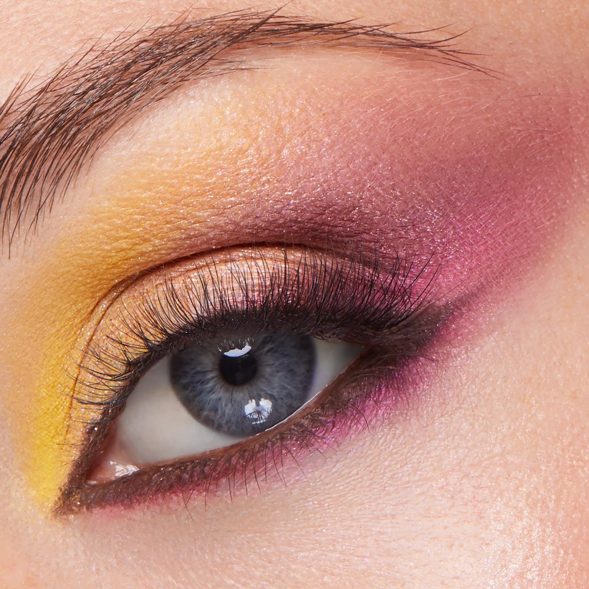 ColourPop x Pokémon Pallet Town Eyeshadow Palette - Limited Edition Makeup Palette Avelisse