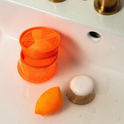 Real Techniques Miracle Blend + Cleanse 3 Piece Set – Makeup Sponge & Solid Soap with Travel Tote, Cruelty-Free & Latex-Free
