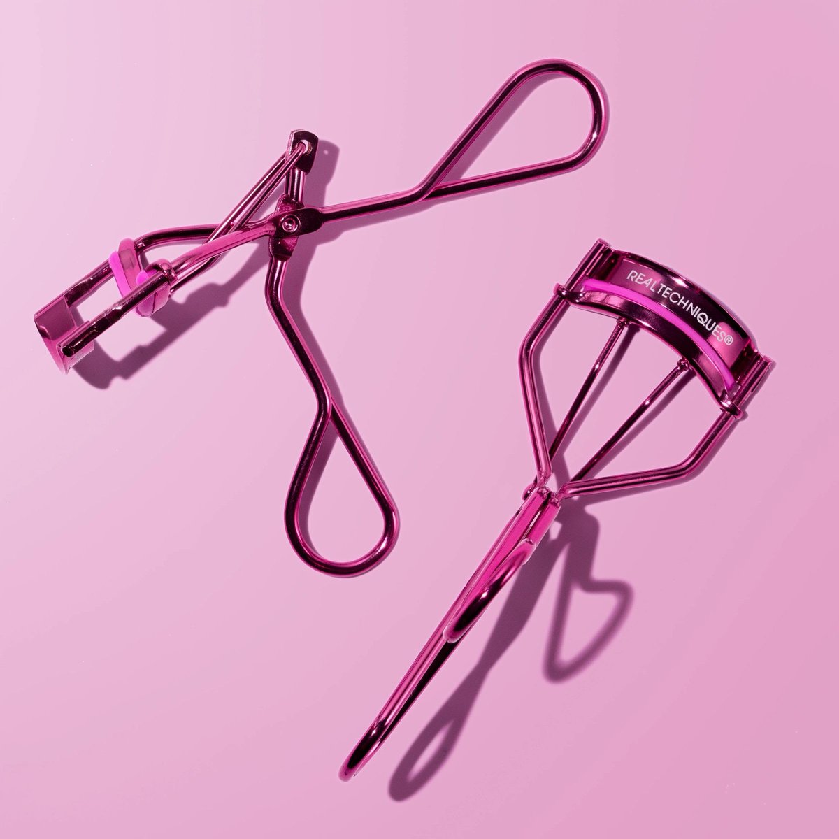 Real Techniques Miracle Eyelash Curler – Gentle, Pinch-Free Lash Lift for Stunning Volume, Travel-Size, Cruelty-Free (Pink, 1 Count) - görsel 15