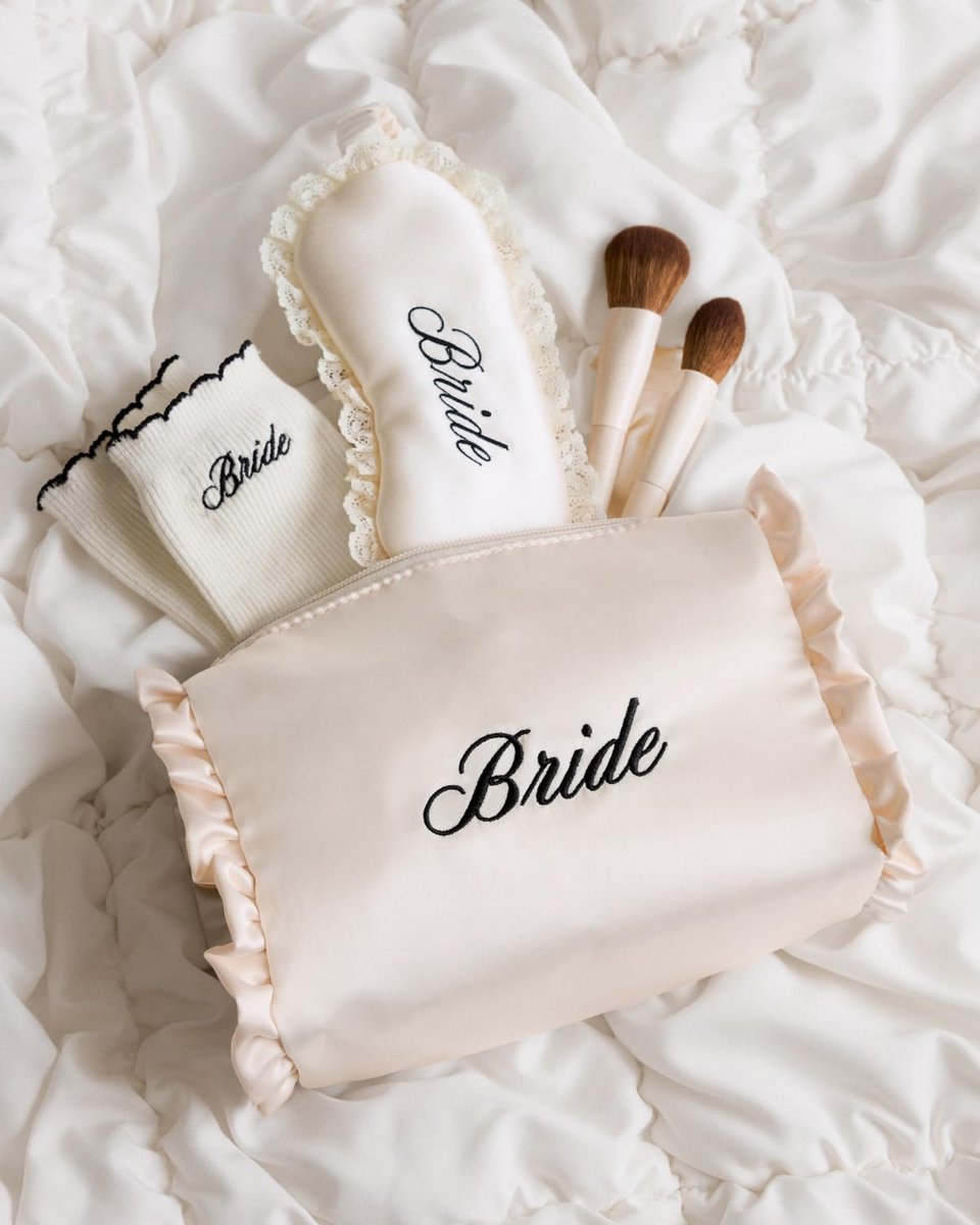 xo, Fetti Satin Bride Cosmetic Bag | White Bridal Makeup Purse for Bachelorette Party & Bridal Shower Avelisse