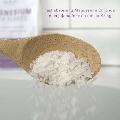 Village Naturals Therapy Calm Magnesium Bath Flakes – Lavender Vanilla, 2.5 lbs Avelisse