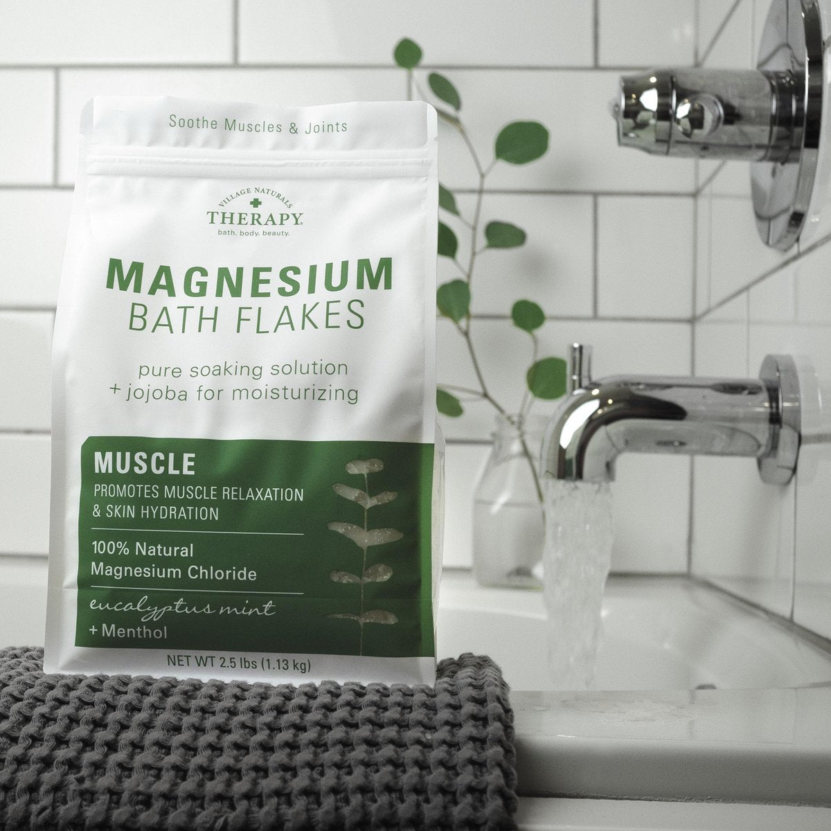 Village Naturals Therapy Muscle Magnesium Bath Flakes, Eucalyptus Mint & Menthol, 2.5 lbs Avelisse