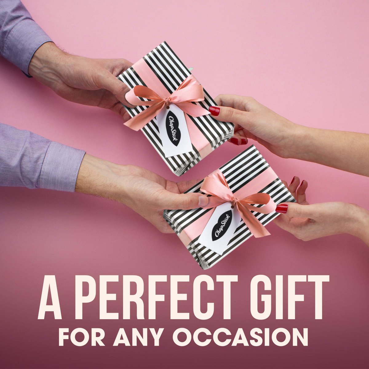 ChapStick Lip Balm Vacation Getaway Collection - 5 Piece Set: Snow Cone, Limeade, Cotton Candy Flavors - görsel 9