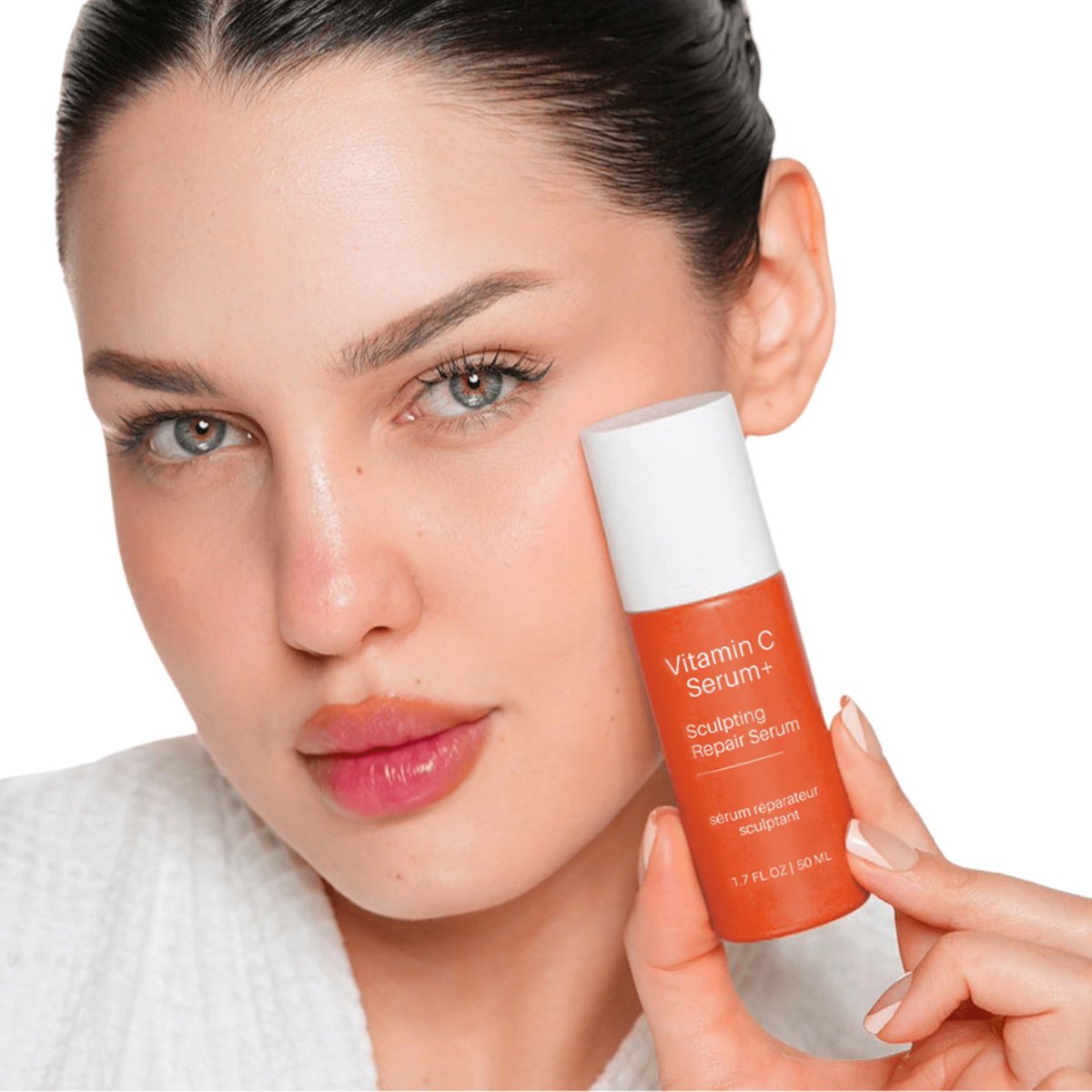 LeVaye Vitamin C Serum – Anti-Aging Face Serum with 15% Vitamin C, Ferulic Acid, Niacinamide, Hyaluronic Acid, Peptides, Ceramides – Targets Wrinkles, Fine Lines, Dark Spots, Enlarged Pores, Dry Skin Avelisse