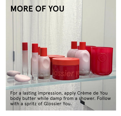 Glossier Crème de You Dry-Touch Body Butter – Signature You Fragrance, 24-Hour Hydration for Dry Skin, Shea Butter & Jojoba Oil, Vegan, 215ml Avelisse