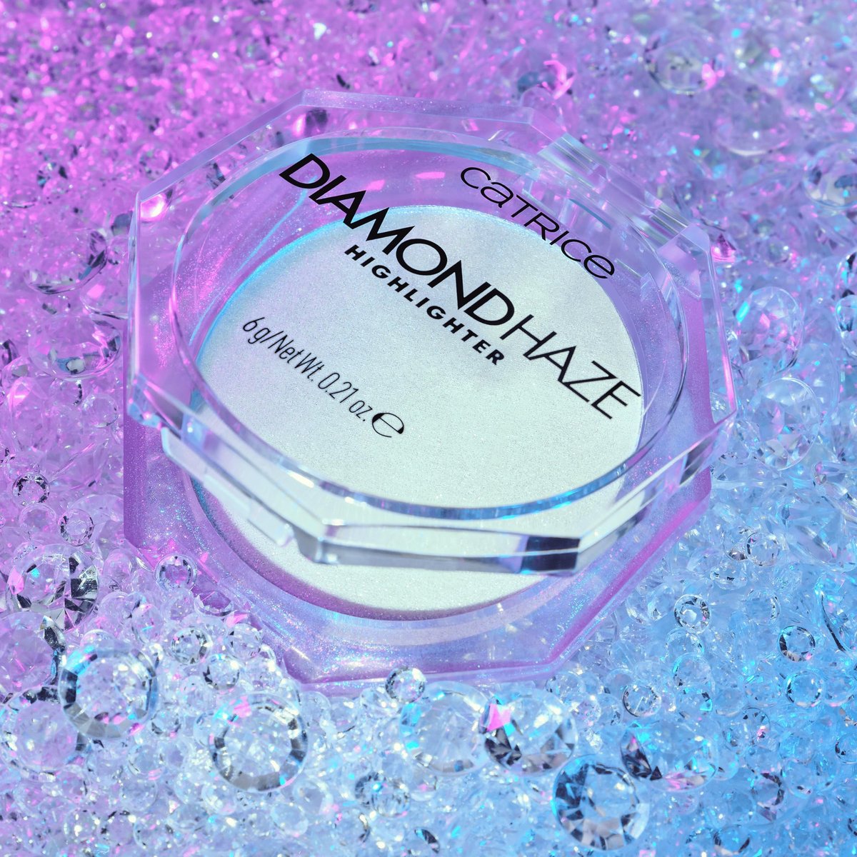 Catrice Diamond Haze Highlighter 010 Gimme Glitter – Stunning 3D Shimmer for Face & Body, Silky Buildable Glow, Vegan & Cruelty-Free - görsel 13