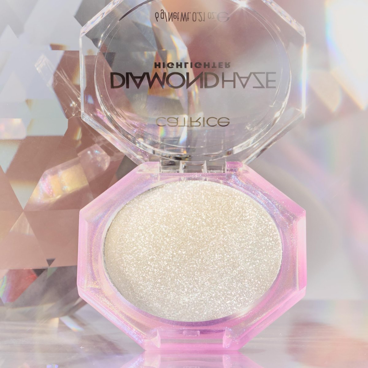 Catrice Diamond Haze Highlighter 010 Gimme Glitter – Stunning 3D Shimmer for Face & Body, Silky Buildable Glow, Vegan & Cruelty-Free - görsel 17