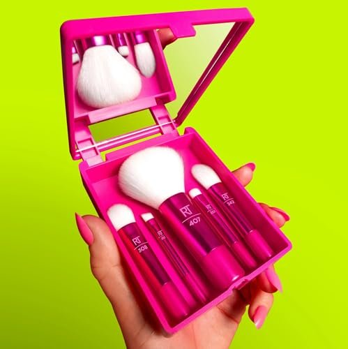 Real Techniques Vivid Escape Glow-To-Go Travel Makeup Brush 6 Piece Set, Mini Size Makeup Brushes for Eyeshadow, Concealer, Contour, & Blush, Includes Mirror Cosmetic Case, Cruelty-Free & Vegan - görsel 12