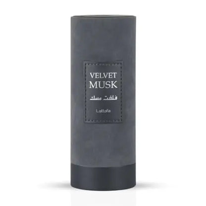 Lattafa Velvet Musk – Soft, Powdery, Woody Eau de Parfum for Unisex, 3.4 oz (100 ml) – Long-Lasting Fragrance Avelisse
