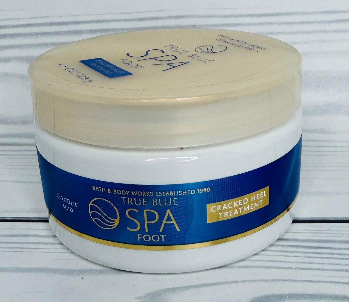Bath & Body Works True Blue Spa Cracked Heel Treatment - 4.5 oz Intensive Foot Cream Avelisse