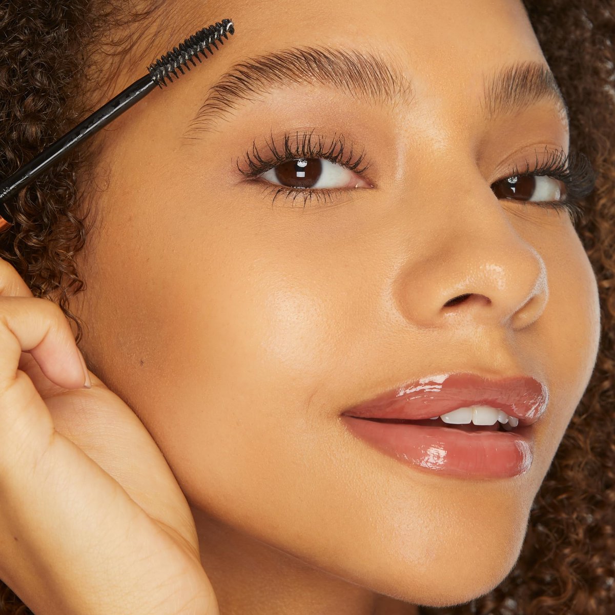 Tarte Brows for Days Framing Gel – Clear Waterproof Eyebrow Gel for Lamination Effect, Vegan & Cruelty-Free Avelisse