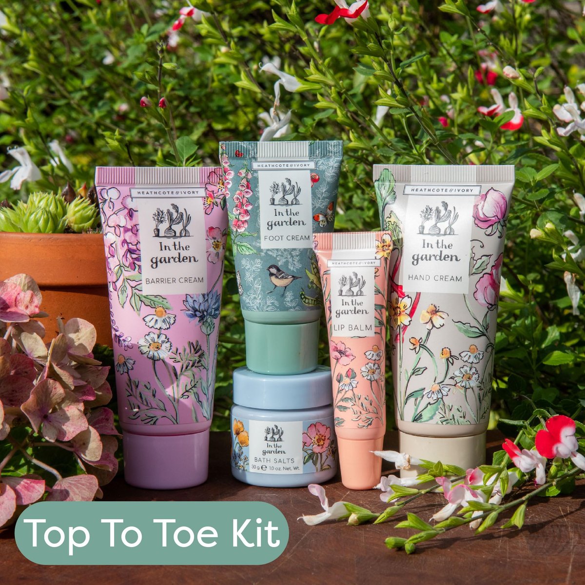 Heathcote & Ivory Top To Toe In The Garden Hand Foot Lip Care Gift Kit - görsel 4