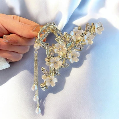 Elegant Floral Hair Clip with Pearl Tassel - Gold Lily of The Valley Design | KEMMINTVN