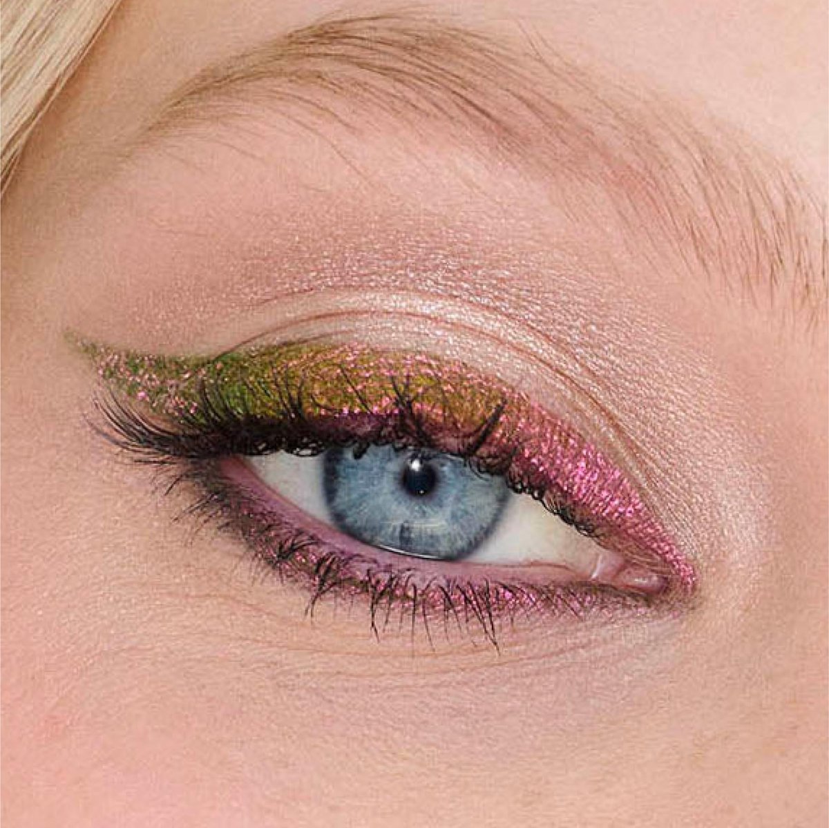 stila Stay All Day® Chroma-Flash Liquid Eye Liner - Peacock | Long-Wear Shade-Shifting Metallic Liner with Chrome Finish | Smudge-Proof, Fade-Resistant | Precision Brush Tip - görsel 11