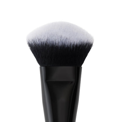 e.l.f. Stain & Tint Blending Brush – Liquid Blush Brush for Seamless Blending & Even Finish, Vegan & Cruelty-Free