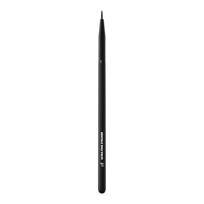 e.l.f. Ultra-Fine Eyeliner Brush – Precision Pointed Tip for Liquid, Cream & Kohl Formulas – Vegan & Cruelty-Free