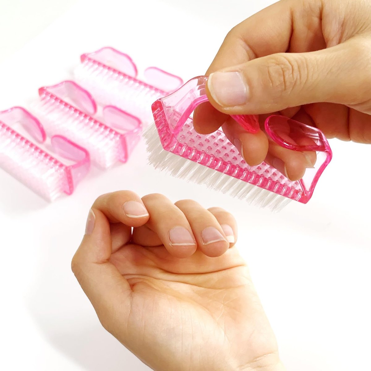 SQULIGT 4-Piece Nail Brushes for Cleaning Fingernails – Ergonomic Handle Grip Nail Scrubber Brush Set, Manicure & Pedicure Tools for Women and Men (Pink) Avelisse