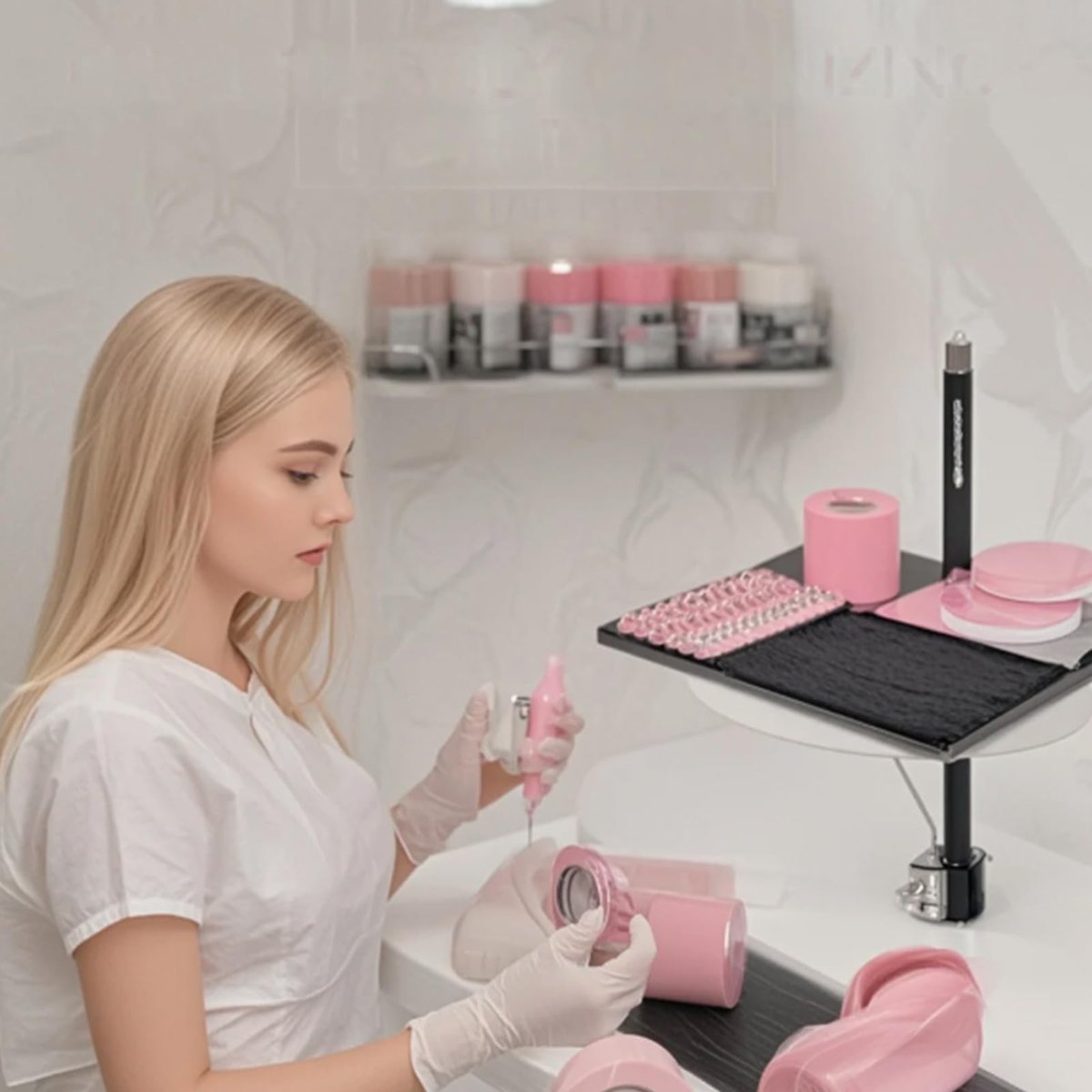 Adjustable Lash Tray Holder with Phone Holder - Eyelash Extension Organizer for Lash Techs, Salon, Spa - 10.6" x 8" Black - görsel 13