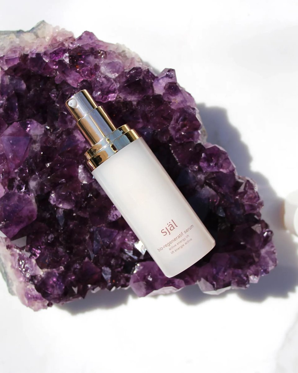 Sjal Bio-Regenerative Anti-Aging Face & Neck Serum – Luxuriously Light Peptide Complex with Hyaluronic Acid & Signature Gemstone Blend - görsel 5